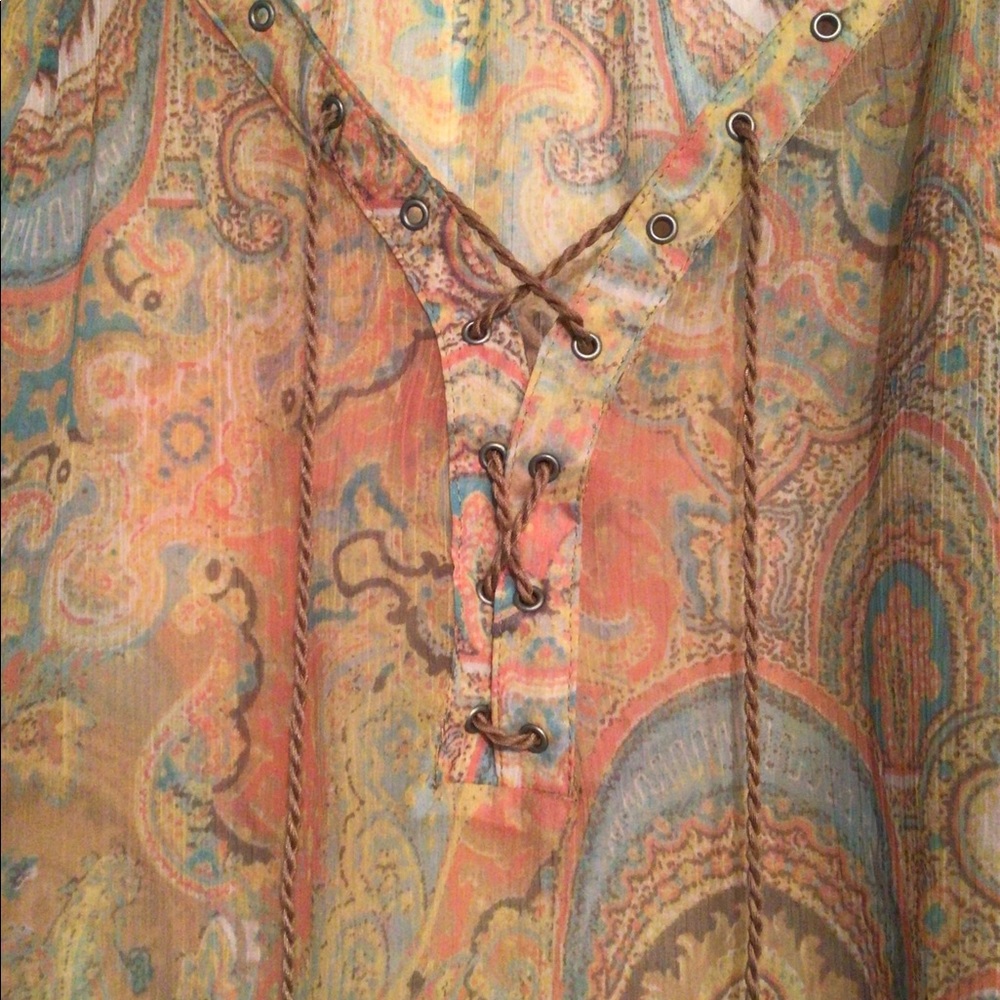 Jessica Simpson sheer top beautiful paisley print